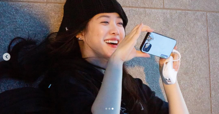 Koo Hye-sun became CEO of a venture company..A magnificent second-floor office is unveiled