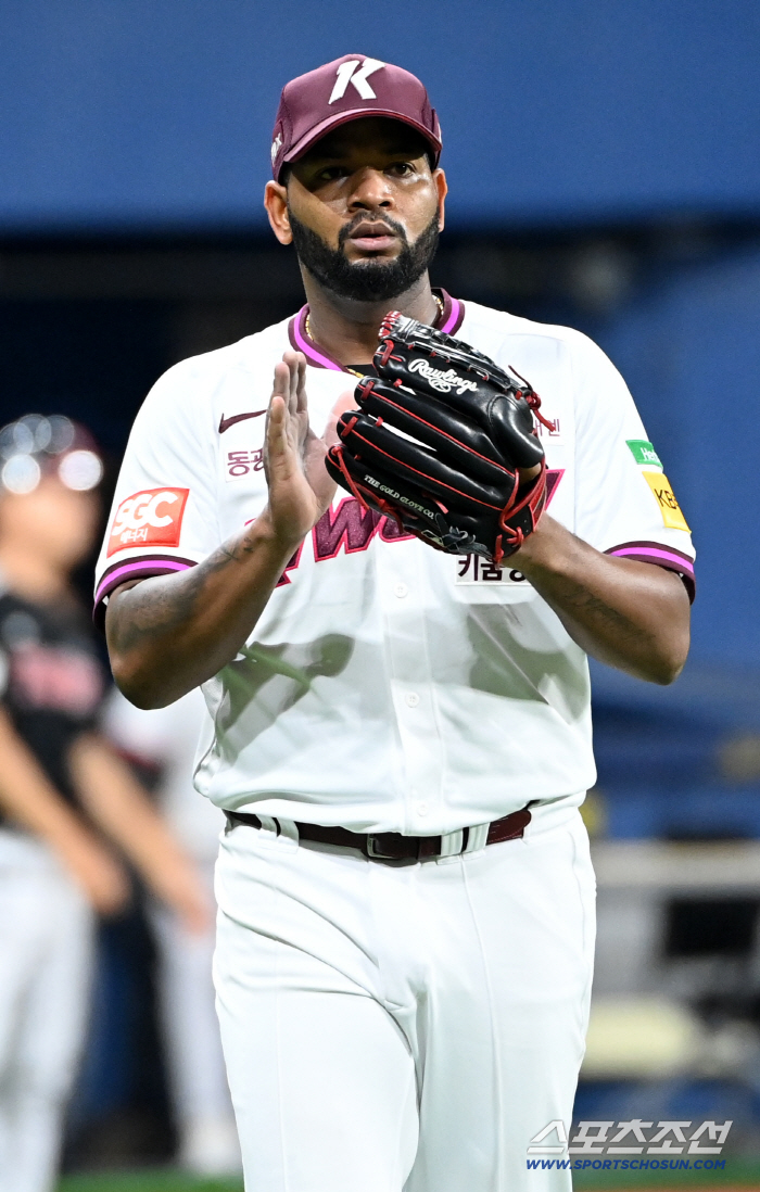 The last team throws only 17 games, but it's a possibility of 10 wins, and now it's Ponce-class