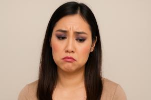 Makeup habits that ruin your makeup, make sure to avoid this!