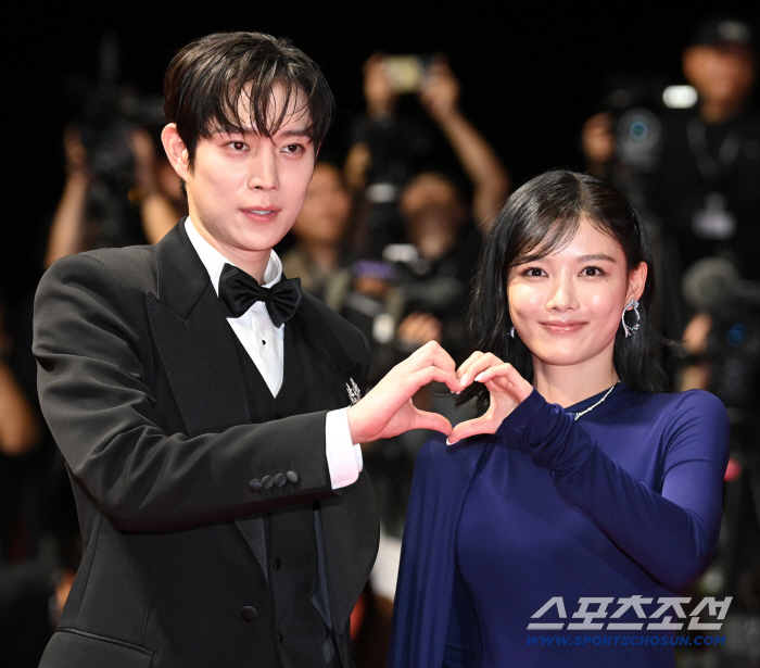  Kim Young Dae Kim Yoo Jung, a heart made together