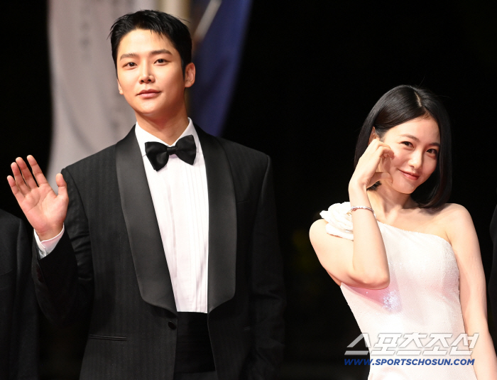  Ro Woon Shin Ye-eun, brilliant visual