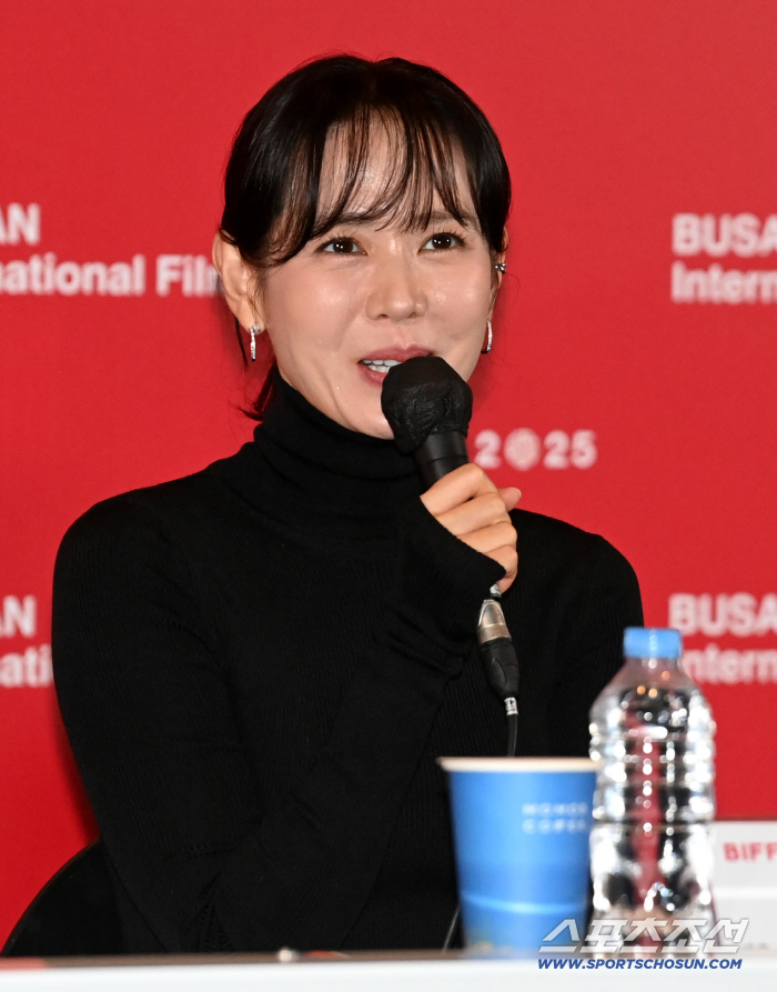  Son Yejin, your beauty stands out