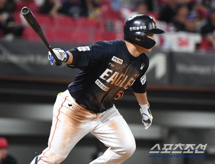 Ryu Hyun-jin has only one win left for the first time in Hanwha's history, and LG, the No. 1 player, is fiercely chasing after him by 2.5 games...KIA's minimum home attendance this year 