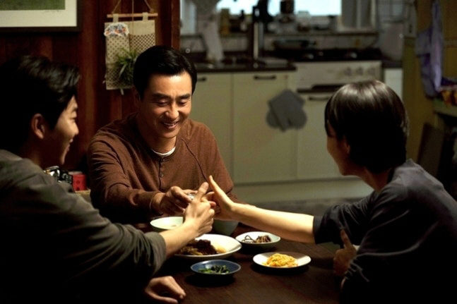 Ryu Seung-ryong returns as 'Director Kim' following 'Moving'...I sympathized with the acting of the head of a real conglomerate. 