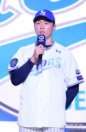 Why is Samsung's tenacious pitcher stubbornness in the fielder's medium-sized market? Why we should pay attention to Kim Sang-ho