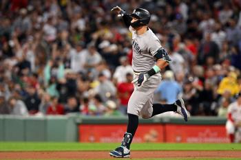 All I have to do is hit the jersey! Expectations for 4 people who are qualitatively different from those of 1998 and 2001 and 60 home runs have risen