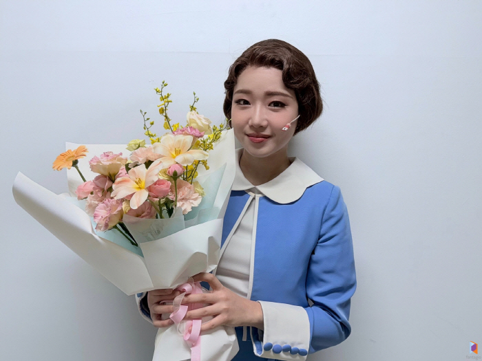 Choi Yoo-jung, 42nd Street Broadway...I don't think I'll forget it for a long time