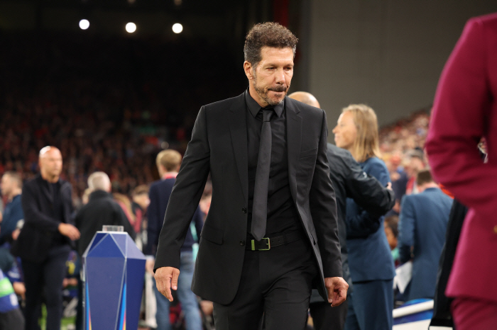 I was insulted throughout the game After Champs' defeat...Simeone Clashes With Liverpool Fans