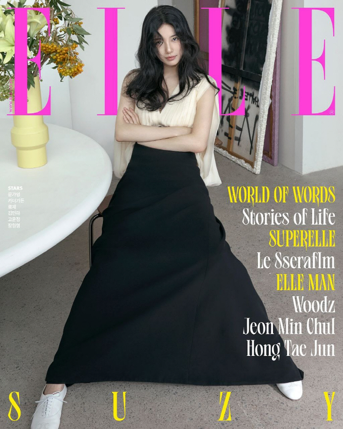 If she were a big girl...Suzy admires her perfect proportion and beauty despite her wide-open pose