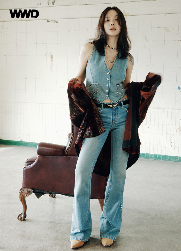 Lee Hyori Balances Yoga, Community, and Music in New Chapter