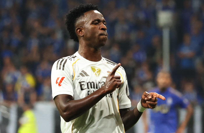 Lee Jeok, who will shake the world! Unimaginable 570 billion proposal Vinicius, leaving Real and emperor football in Saudi? Rumors of discord with director Alonso ignited