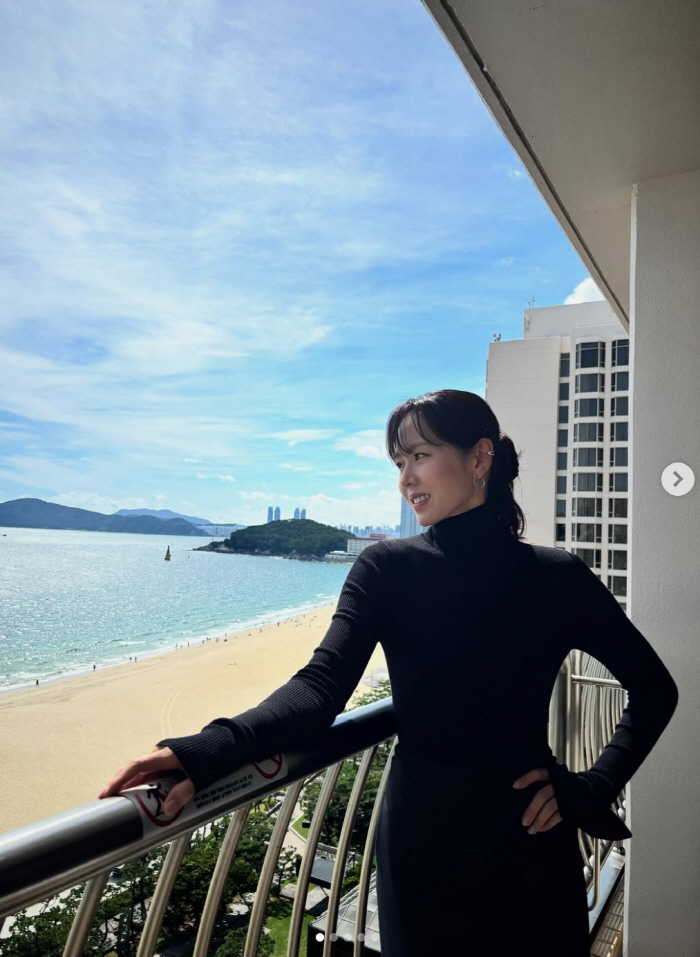 Lee Minjung, instead of being jealous, she's full of silly comments