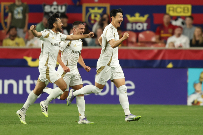 This is Son Heung-min, Asia's GOATEPL top scorer, MLS' first hat trick, LA FC 41 victory