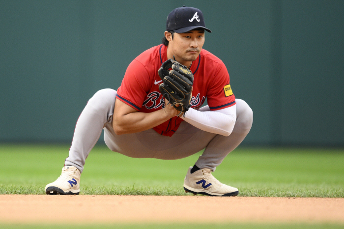 ATL, I'm sure Ha-sung will stay. Will he? At the end of the season, the explosive FA shortstop became precious