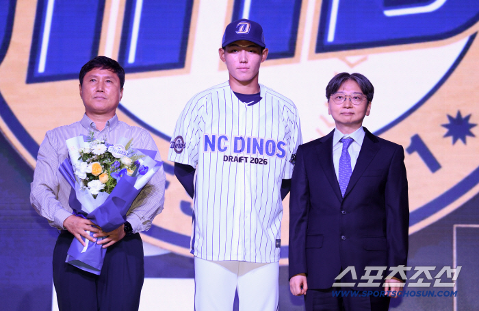 I got two ML teams' offers No. 2 Shin Jaein. It wasn't a surprise. I'm going to learn from KBO and go to the U.S. What's this