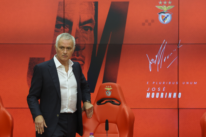 Let's go around and back to the starting point…Mourinho appoints Benfica head coach for coach's debut team