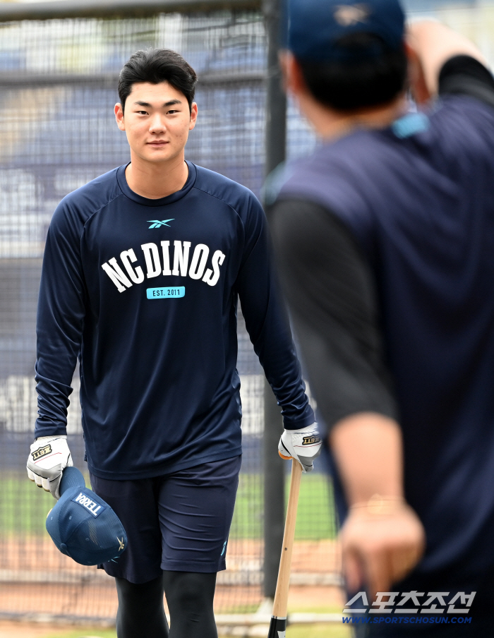  Kim Juwon, you're hitting well today