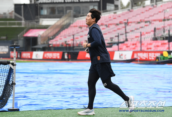  Park Sangwon, running that can't be skipped even if it rains