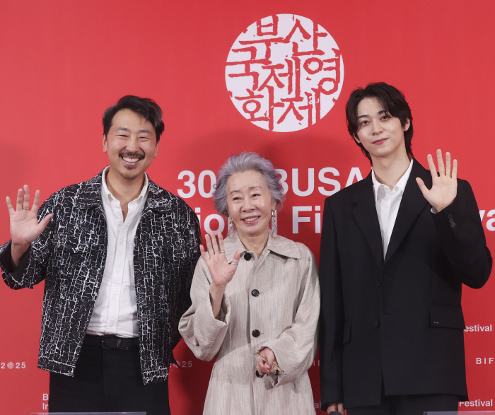  We're all the same human beings... Same-sex marriage Yoon Yeo-jung's experience as a parent at the wedding reception (Roundup)