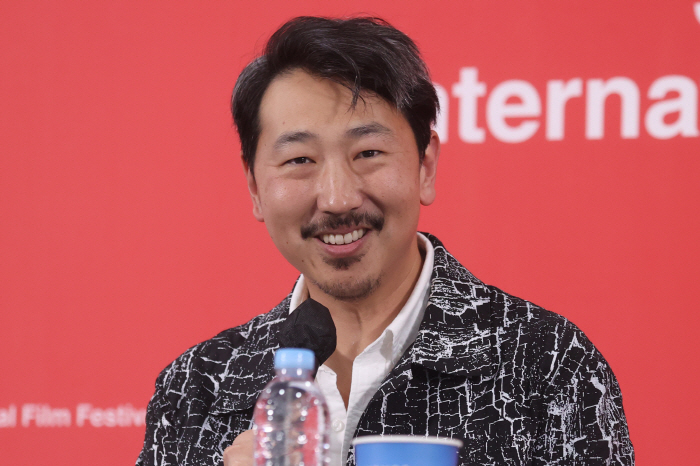  We're all the same human beings... Same-sex marriage Yoon Yeo-jung's experience as a parent at the wedding reception (Roundup)