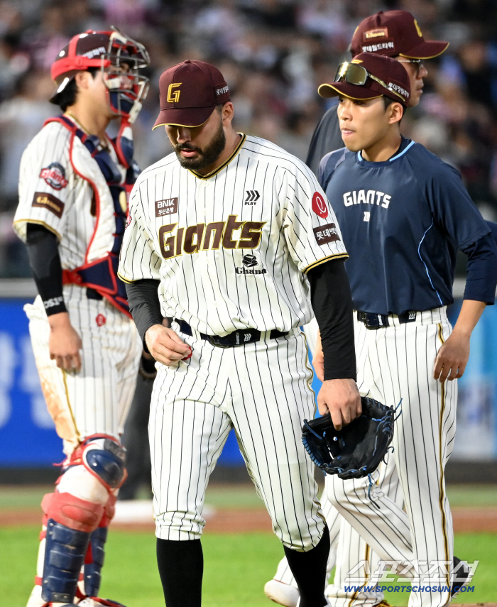 Are you sure you're in normal condition? Your elbow pain recovers → 8 runs...The worst result came out