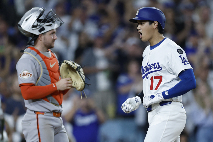 Classes Passing a Full Ball Outside, Ohtani 5050 1st Anniversary This time, he helped Kershaw's history