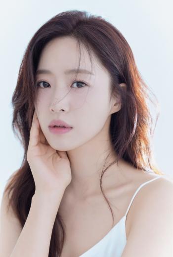 Ham Eun-jung of the 'Queen's House' said, 'During filming, knee ligament ruptured...8 weeks of pre-diagnosis and top-secret filming in a wheelchair'