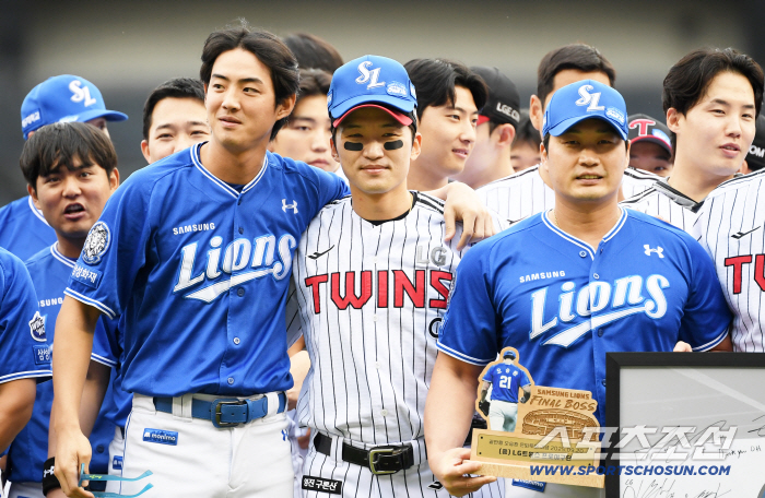 I had a lot of good memories in Jamsil, Oh Seung-hwan's last Jamsil Stadium. The gift that LG gave was...