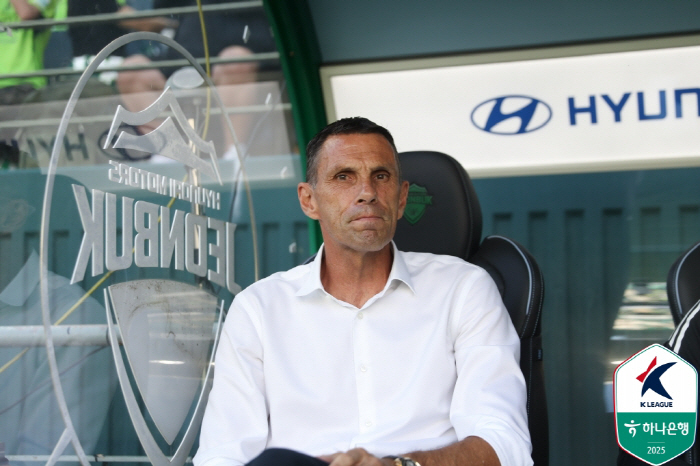 A big twist! Park Sang-hyuk 1 goal 1 help → Lee Dong-kyung, managing director of the PK missed, overpowered Jeonbuk Hyundai 21