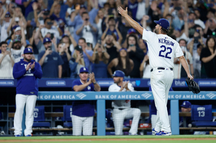 Kershaw Last Dance, That Great Moment → Lee Jung-hoo and Kim Hye-sung also watched from the bench