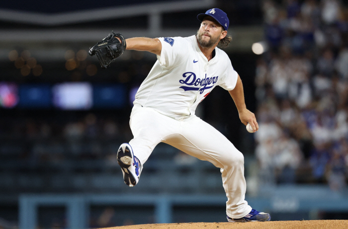 Kershaw's retirement battle → Otani Ekiden 3 points ← 13 consecutive years of PS advancement confirmed, LAD historic day