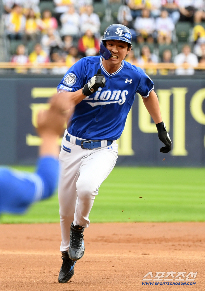 Lee Jae-hyun had four hits, Kim Young-woong and Lee Sung-kyu home run explosion, Samsung 144 wins, LG and Hanwha lost at the same time. Magic Number 5