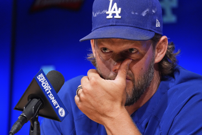 Looking at Kershaw's retirement, the best player in L.A. history, Ohtani also imagines eight years later 