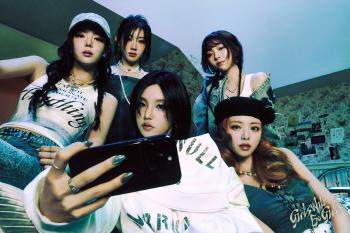 ITZY Renews Contract with JYP Entertainment