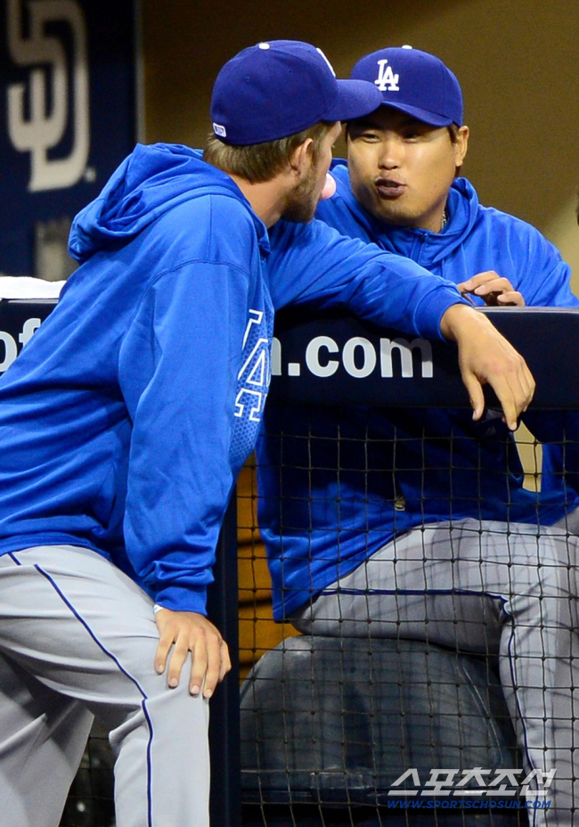 Any one-club man for 18 seasons...Seven years are the same. The secret of the ML legend that Ryu Hyun-jin admired