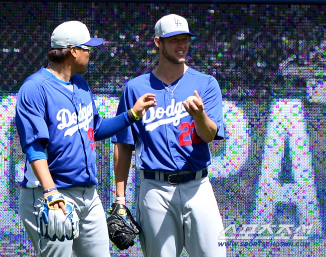 Any one-club man for 18 seasons...Seven years are the same. The secret of the ML legend that Ryu Hyun-jin admired