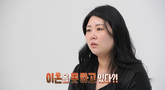 Breast cancer surgery broke my wife's door at full term...My husband is a scary person, I want a divorce, but I can't (marriage hell)