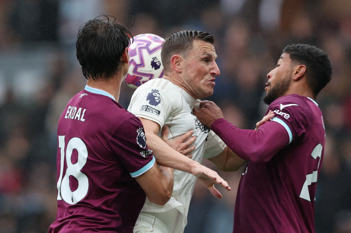 First win is too difficult without BBC shock rating Son Heung-min...Postecoglou Draws, Deadly Mistake Zinchenko Worst Ratings