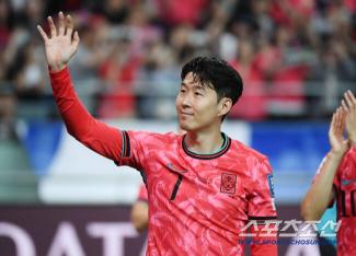 Legendary Son Heung-min already predicted such a future. Hong Myung-bo is no exception. The worst conditions for the emergence of the World Cup's biggest variables, we need to adapt in advance