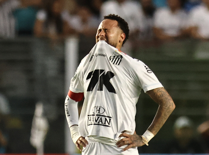 Neymar is likely to fail to visit Korea in October...One-month recovery thigh injury frustrates Brazil's national team
