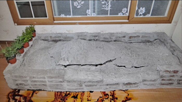 Ahn Hyun-mo is surprised to see an internal combustion apartment in his 50s...To hide this, brazenly (smoking gun)