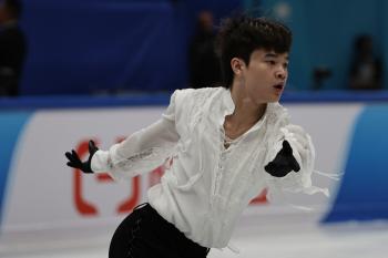 Figure skating Kim Hyun-kyum's acting of tears, one more ticket to the second place in the additional Olympic qualifying round