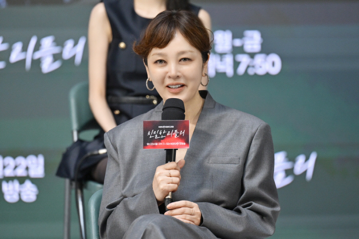  There's no decent human being...Intimate Replicia, Lee Il-hwa, Mother and Daughter Reunited in Chaebol (Roundup)