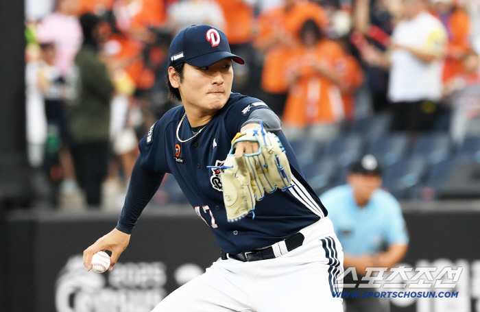 You looked angry. This is Kwak Bin without losing 11K points. I threw it to SSG who was angry, saying, 'Hit the king of the most wins last year.'