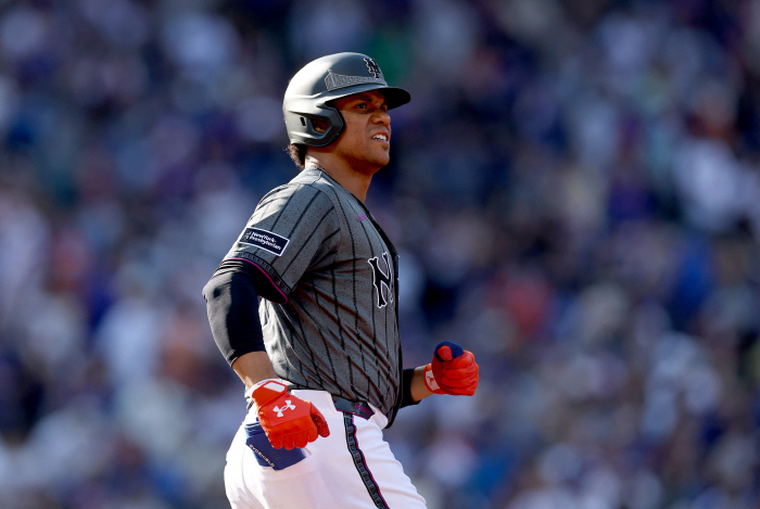 Awakening that was more expensive than Ohtani, which was worth 1 trillion won? I'm on the verge of reaching 4040 for the first time in my life...No. 1 in annual salary → Is it the fault of those who couldn't afford fall baseball? 