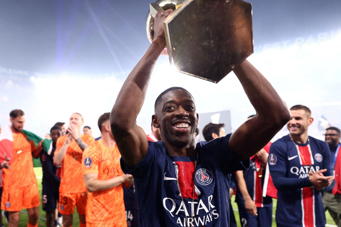 Best star in Europe from gold playing all night...Lee Kang-in's colleague Dembele won the 2025 Ballon d'Or