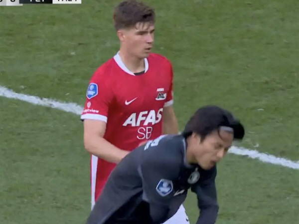 Dutch 21-year-old villain DF, Japanese duo's racist harassment controversy...I pinched and hit him