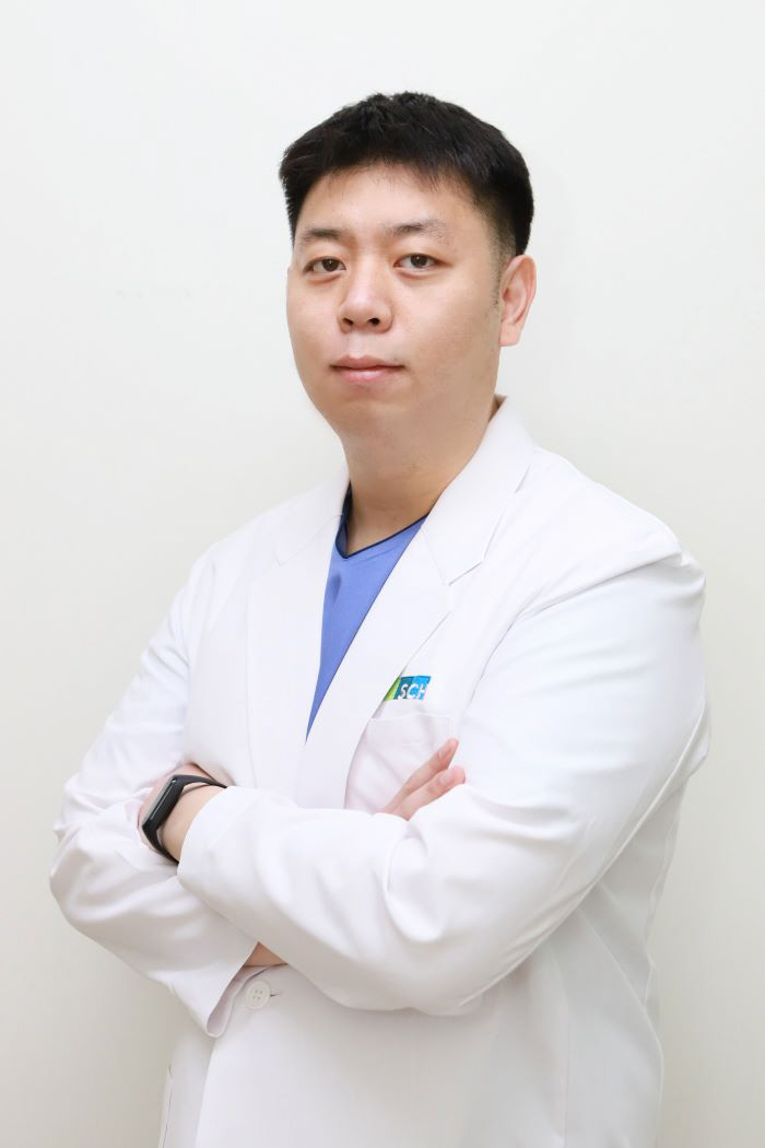 If diarrhea and blood stool persist, ulcerative colitis is suspected...More than quadrupled cases in 10 years