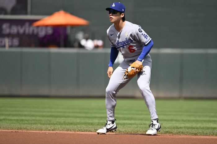 Kim Hye-sung is still likely to include Kim Hye-sung's PS entry, which is worth using as a defense base, and local analysis of the Dodgers' super utility