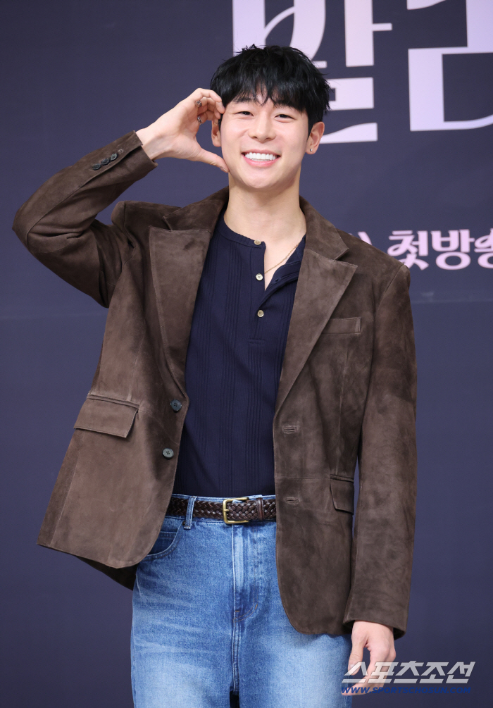  Our ballad Danny Goo, a smile that resembles Son Heungmin